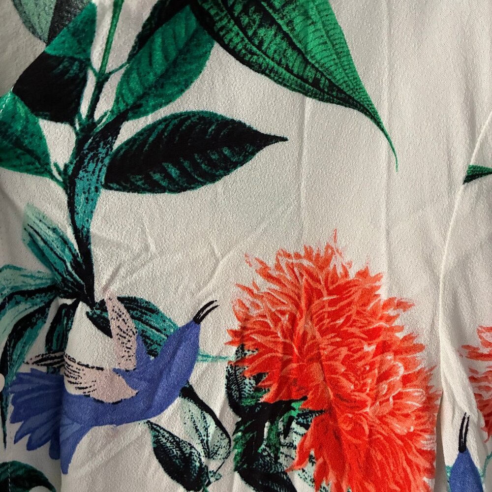NWT White Blouse with Colorful Florals, Made in Denmark by Minimum - Picture 6 of 8